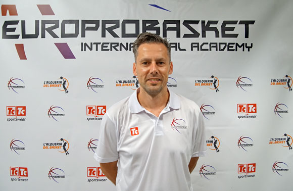 Head Coach Pascal Meurs – Belgium